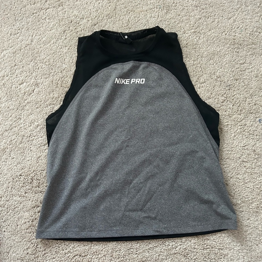 Nike Pro Workout Top